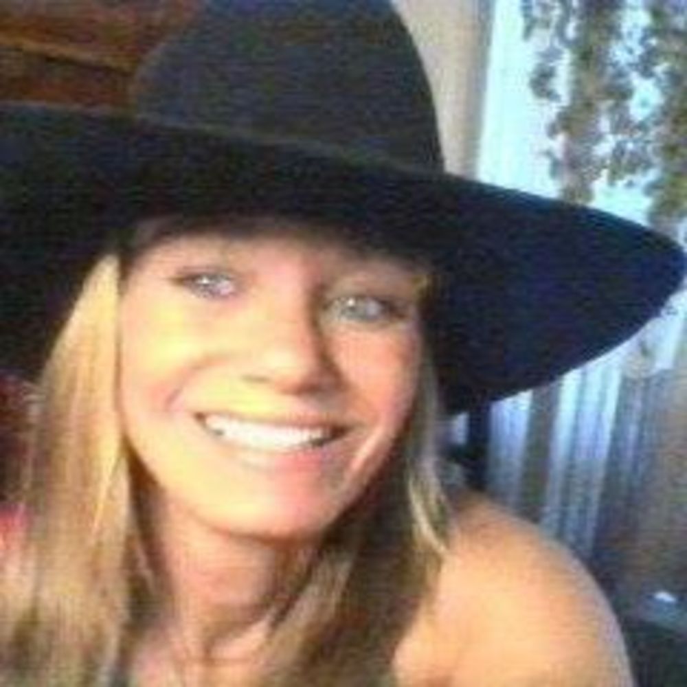 Meet your Posher, Teresa
